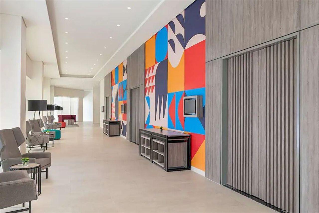 Park Inn By Radisson บาโคลอด ภายนอก รูปภาพ