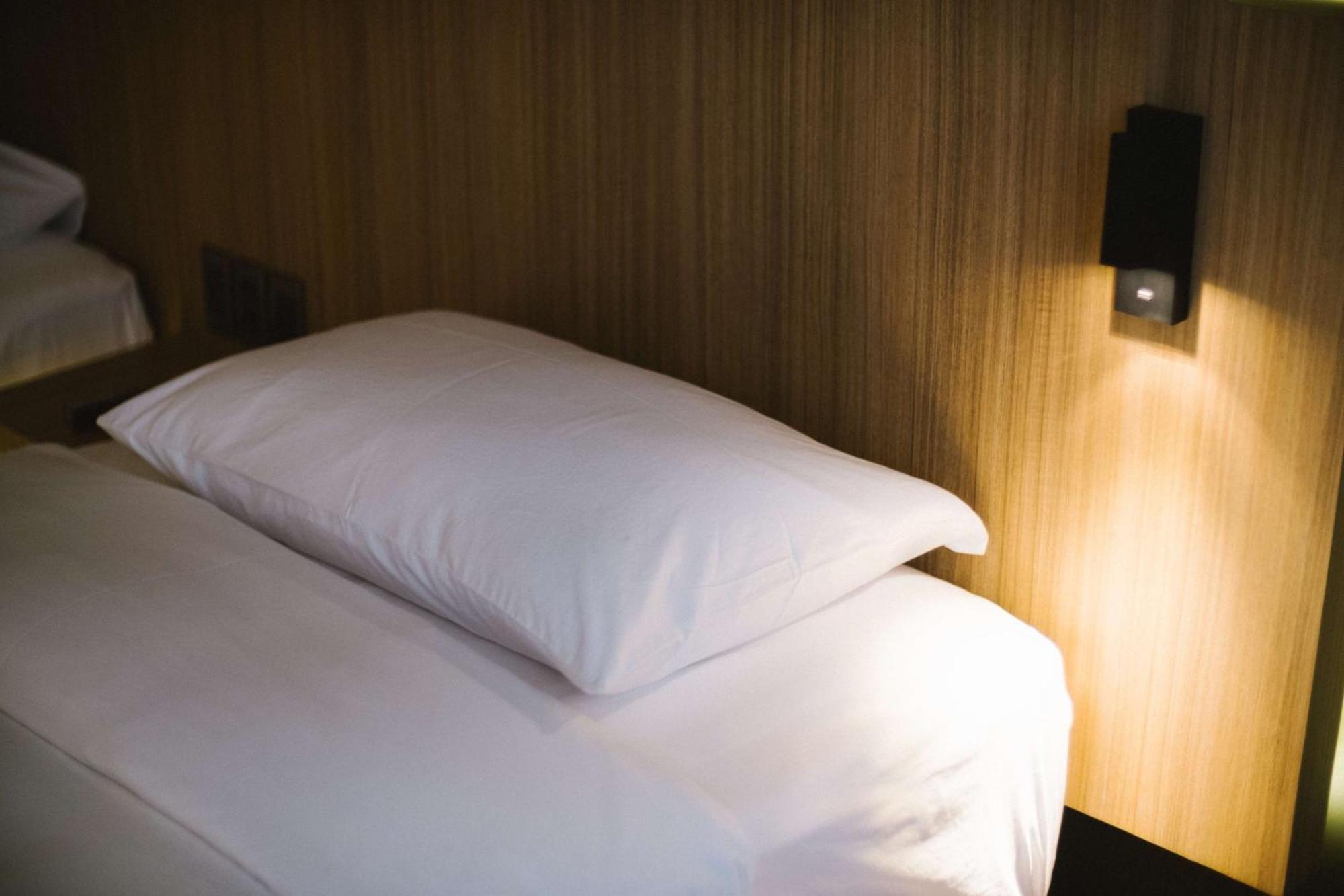 Park Inn By Radisson บาโคลอด ภายนอก รูปภาพ
